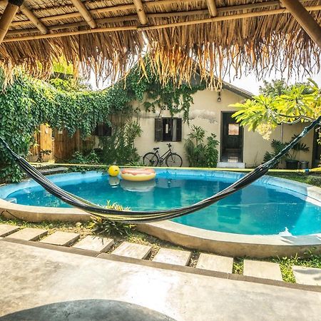 Losmanos Hostel Yogyakarta Eksteriør bilde