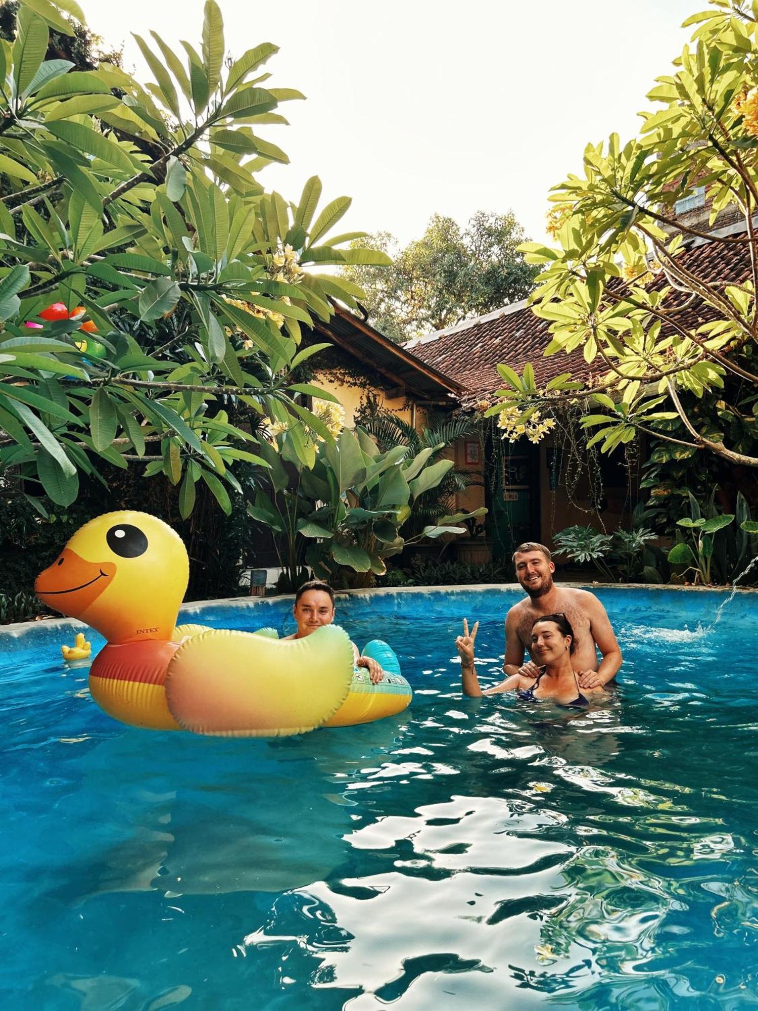 Losmanos Hostel Yogyakarta Eksteriør bilde